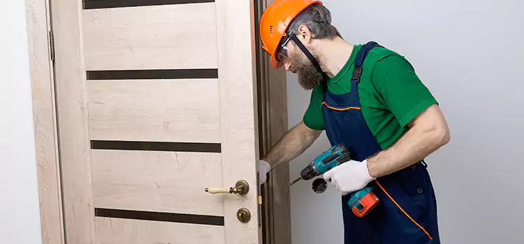 Replace Internal Door Handle with Lock Ashland